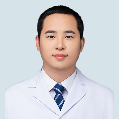 李鑫